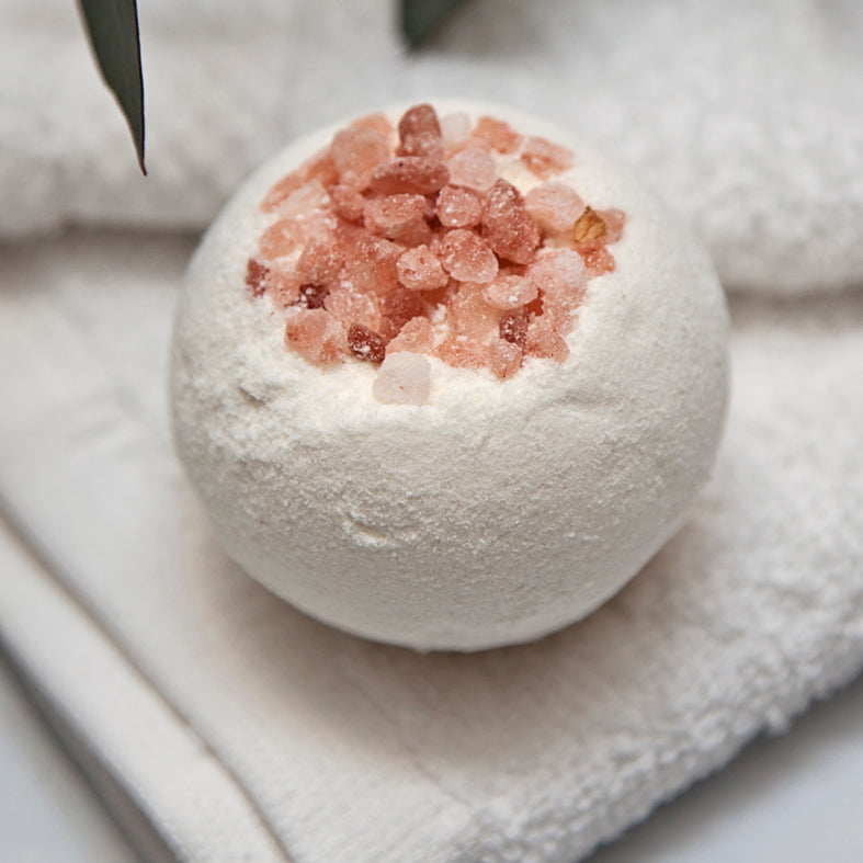 Lemongrass Bath Bomb Topped With Himalayan Salt