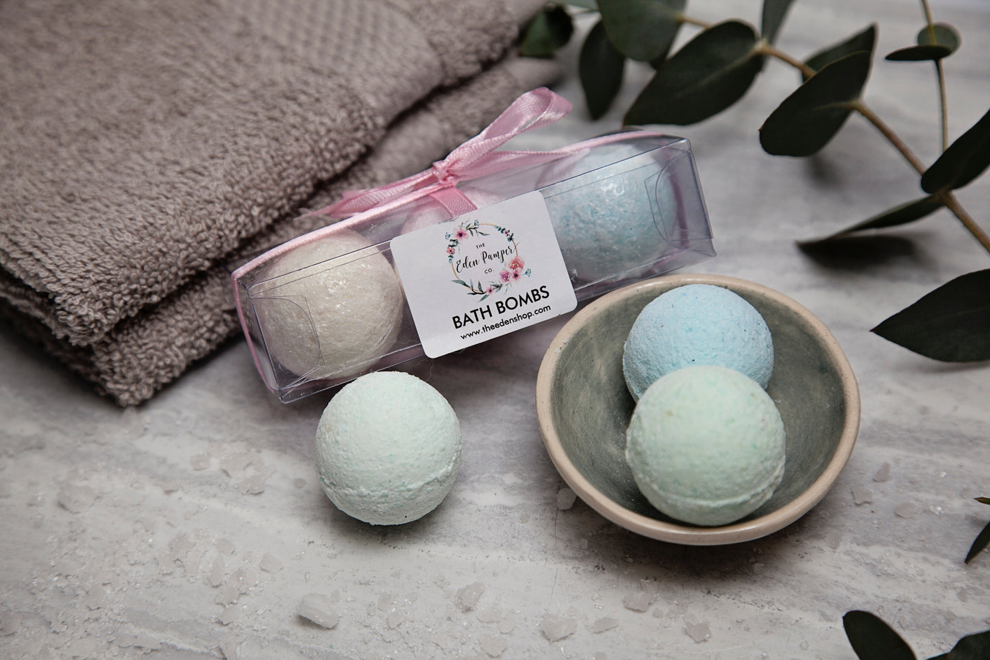 Boxed Set of 3 Small Bath Bombs