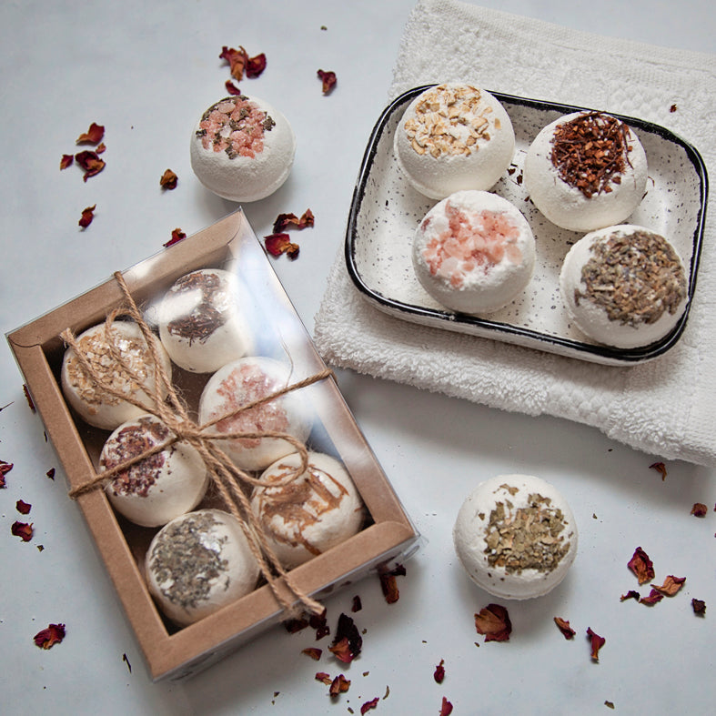 Box Set of 6 Small Natural Bath Bombs